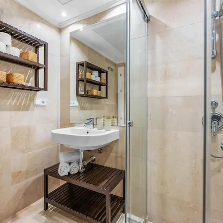 La Torre By Asola Apartment